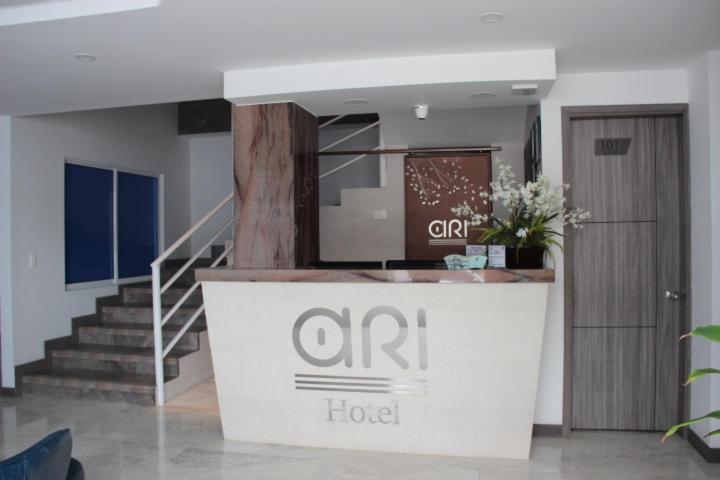 Ari Hotel Кали Екстериор снимка